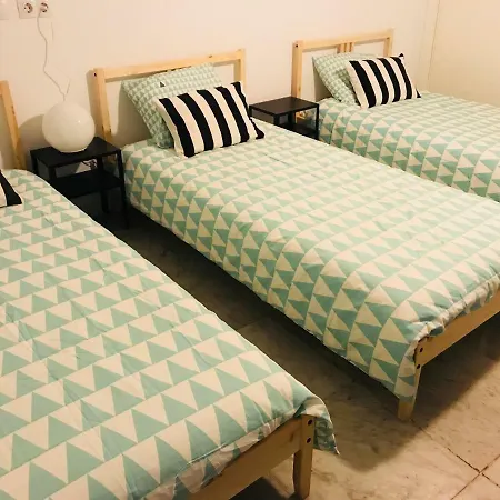 Casa De Cinco Torres