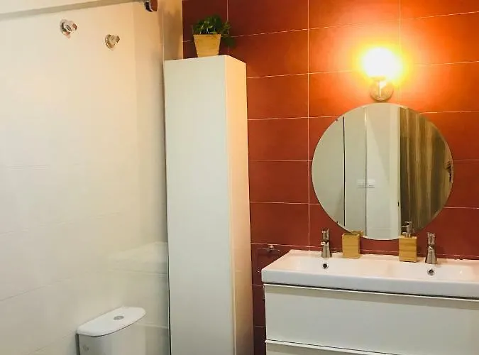 Casa De Cinco Torres *